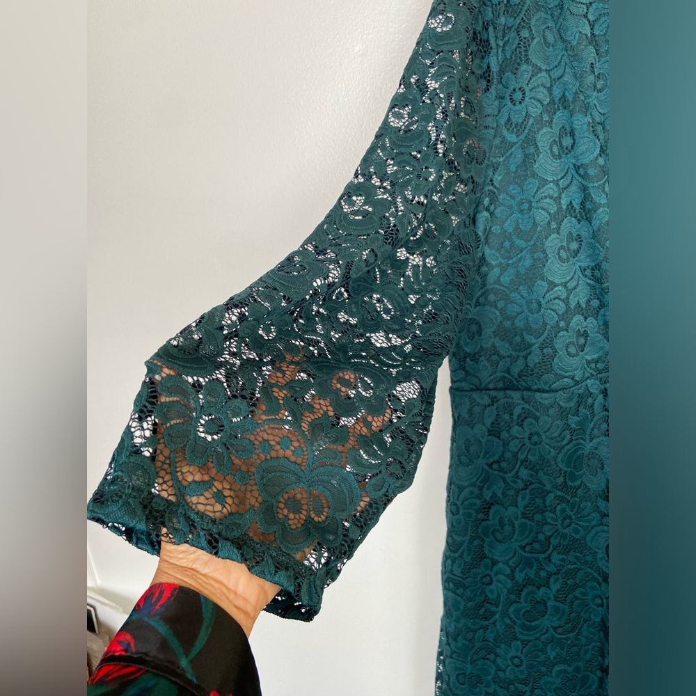 Torrid Lace Long Sleeves Midi Dress Size 4X Emerald Green Fit & Flare V-Neck - Picture 3 of 13